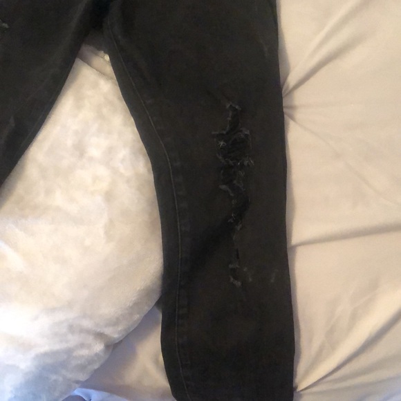 BLACK JEANS - Picture 3 of 4